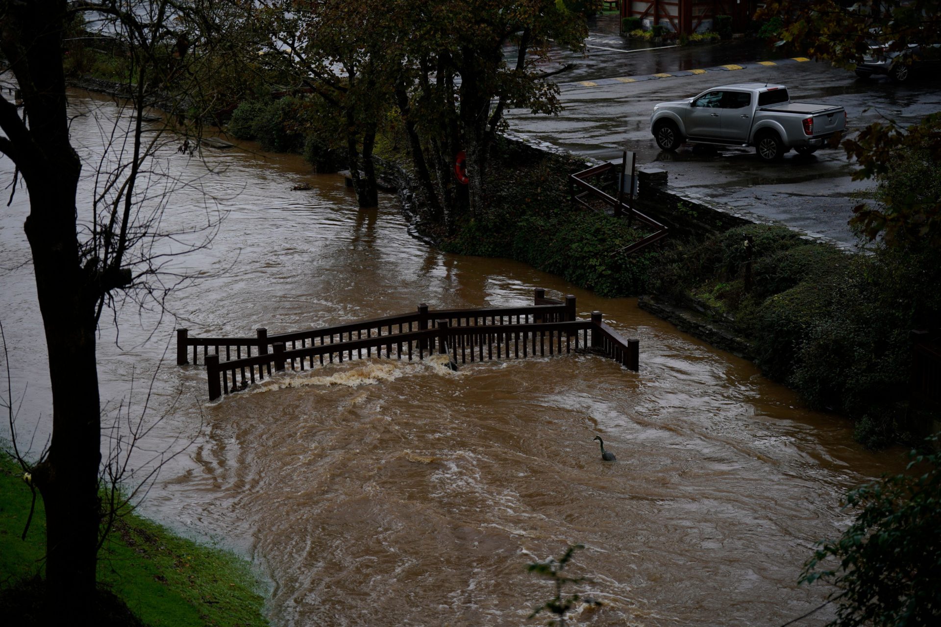 Increased calls for flood warning system amid Orange warning - Vimarsana News