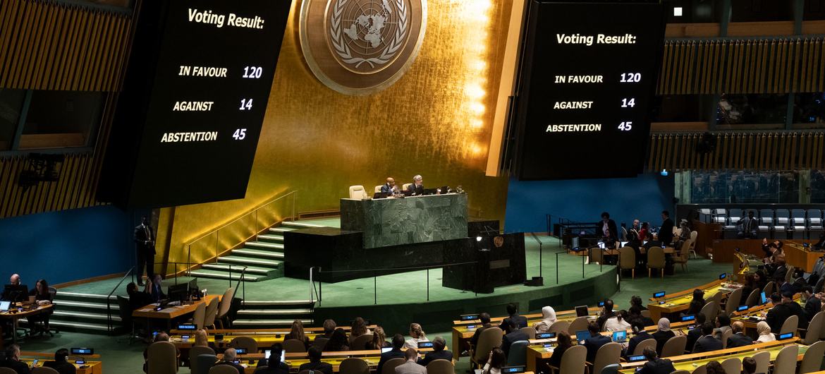 Members of the United Nations General Assembly vote on a resolution at an Emergency Special Session meeting on the situation in the Occupied Palestinian Territory
