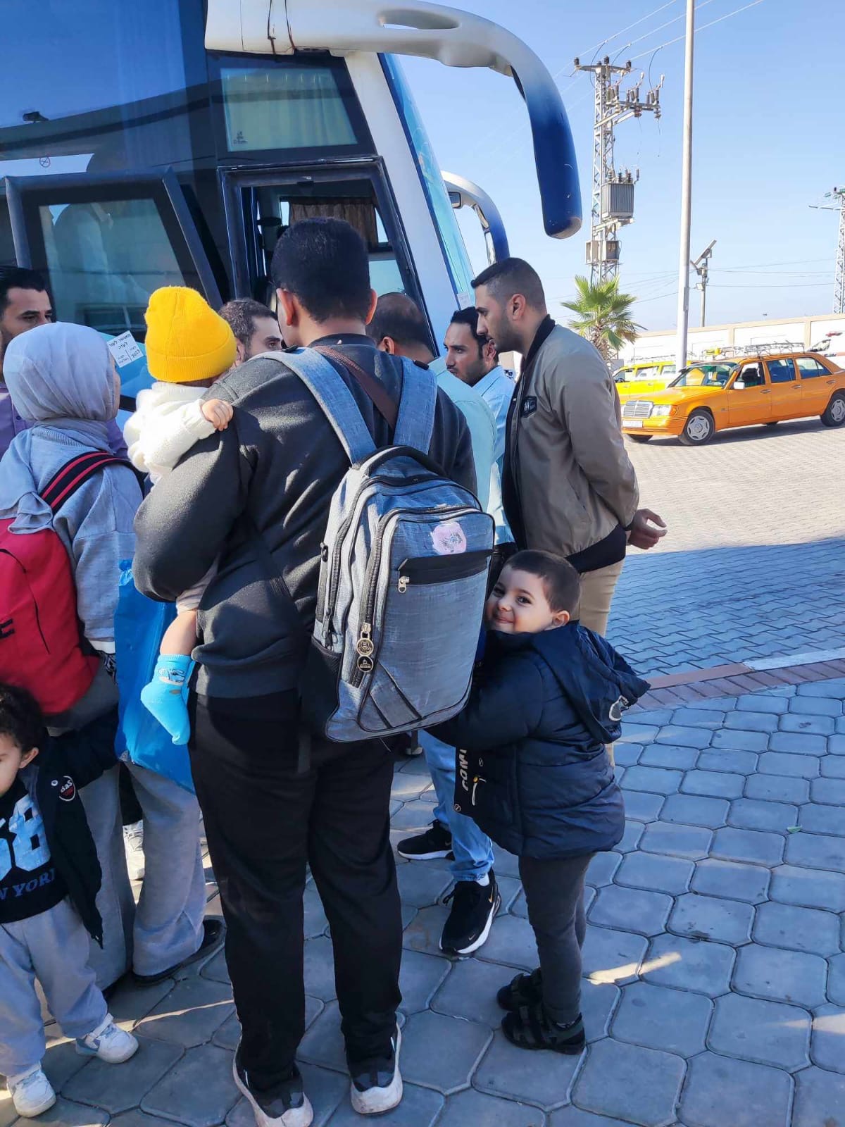 Khalid el-Astal's children leaving Gaza via the Rafah Crossing to return to Ireland, 17/11/2023. Image via Khalid el-Astal.