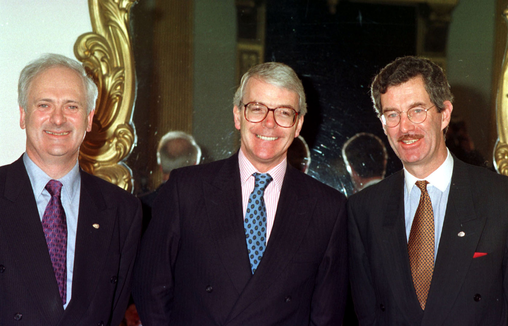 John Bruton (left) with then-British Prime Minister John Major and Tánaiste Dick Spring in Dublin, 13-12-96