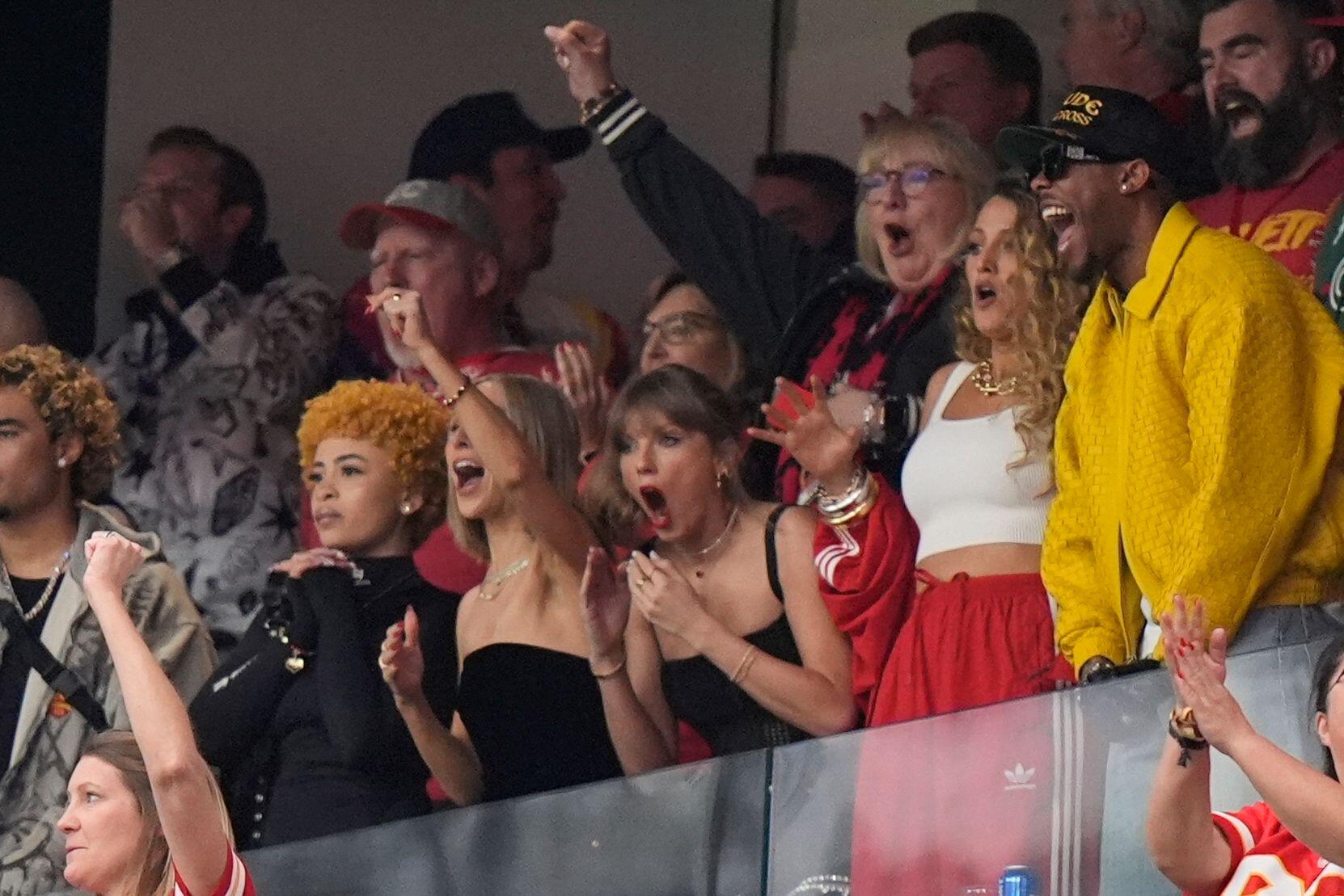 Taylor Swift (centre) reacts to a play during the first half of the Super Bowl in Las Vegas, 11-2-24.