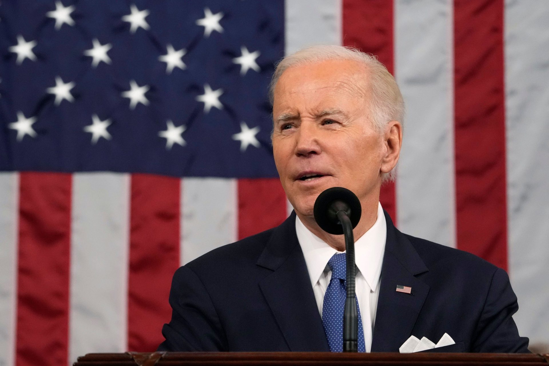 US President Joe Biden delivers a State of the Union address in Washington DC, 7-2-23. 