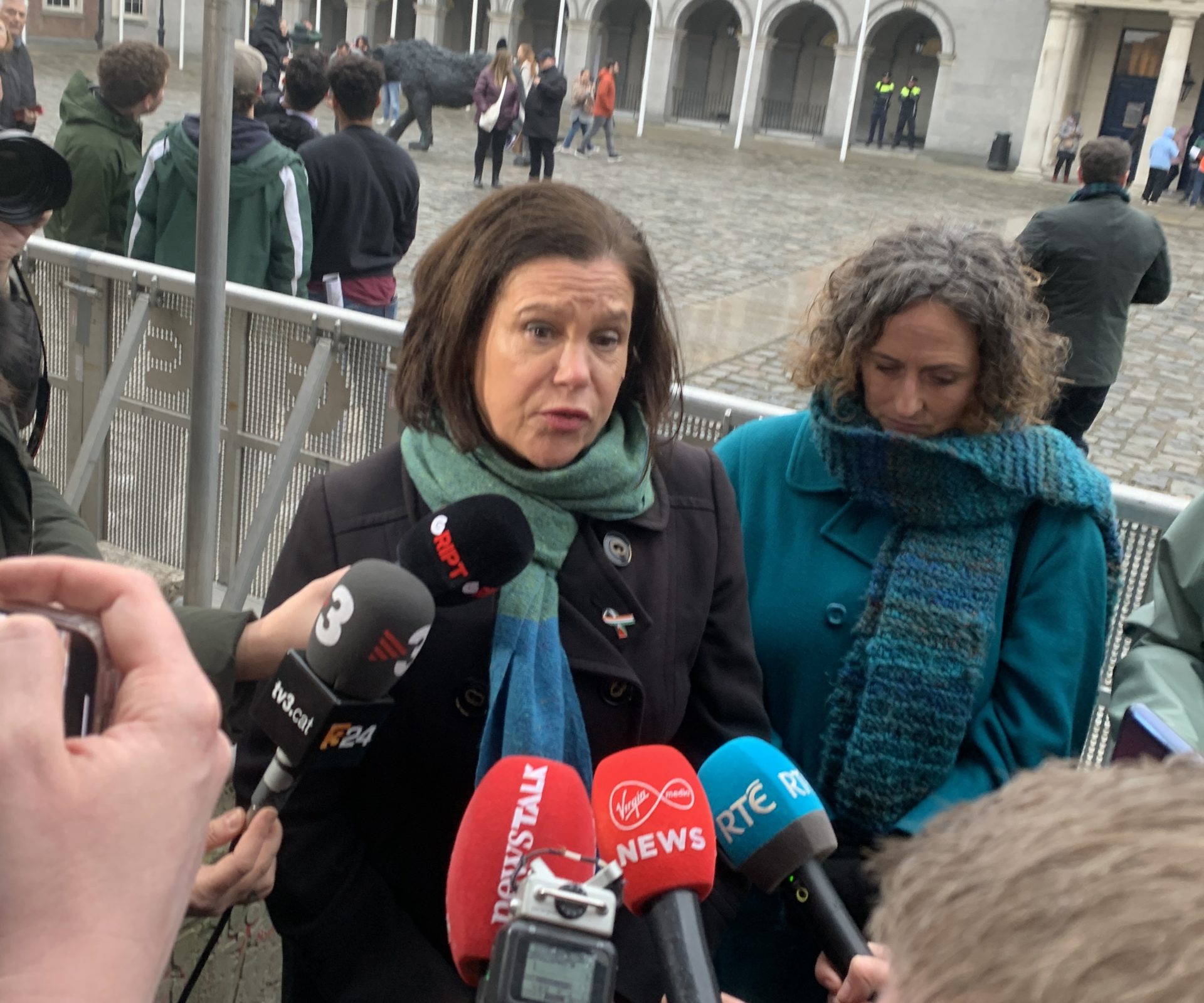 Sinn Féin leader Mary Lou McDonald speaking to the media during the count of the Family and Care Referendums at Dublin's RDS, 9-3-24. 
