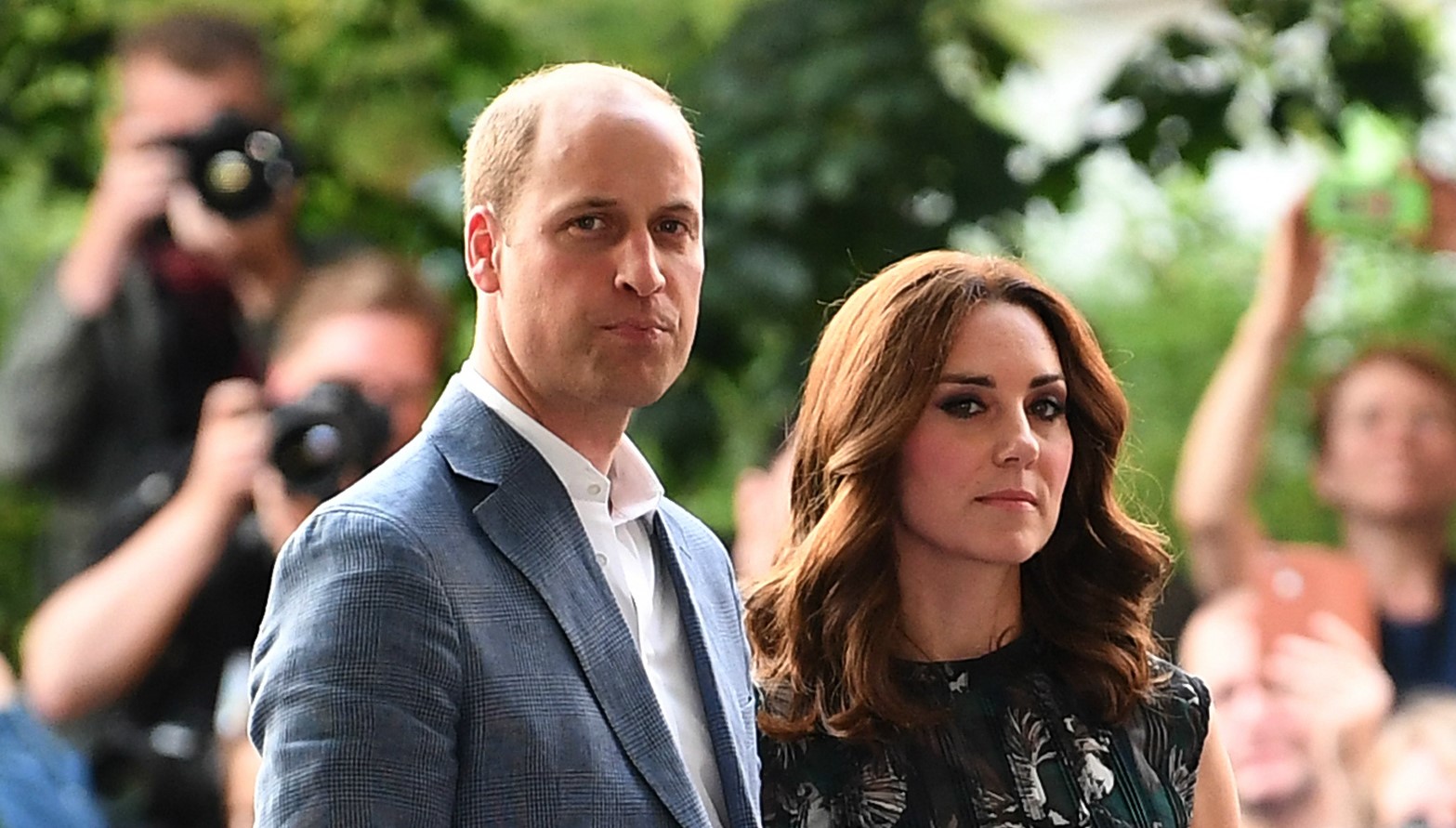 Kate Middleton apologises after being accused of ‘manipulating’ family pic