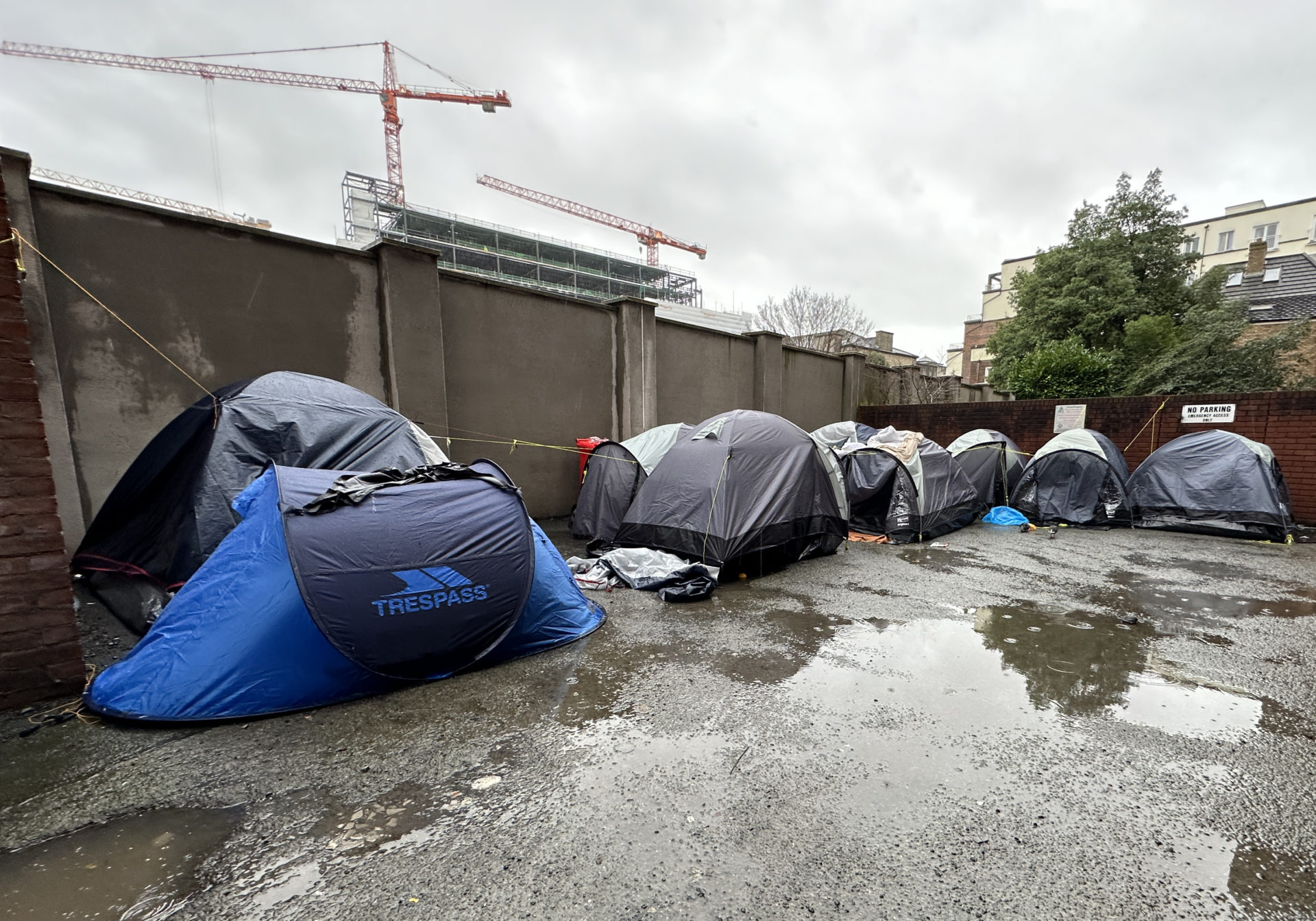 Tents outside the International Protect Office in Dublin, 4-3-24.