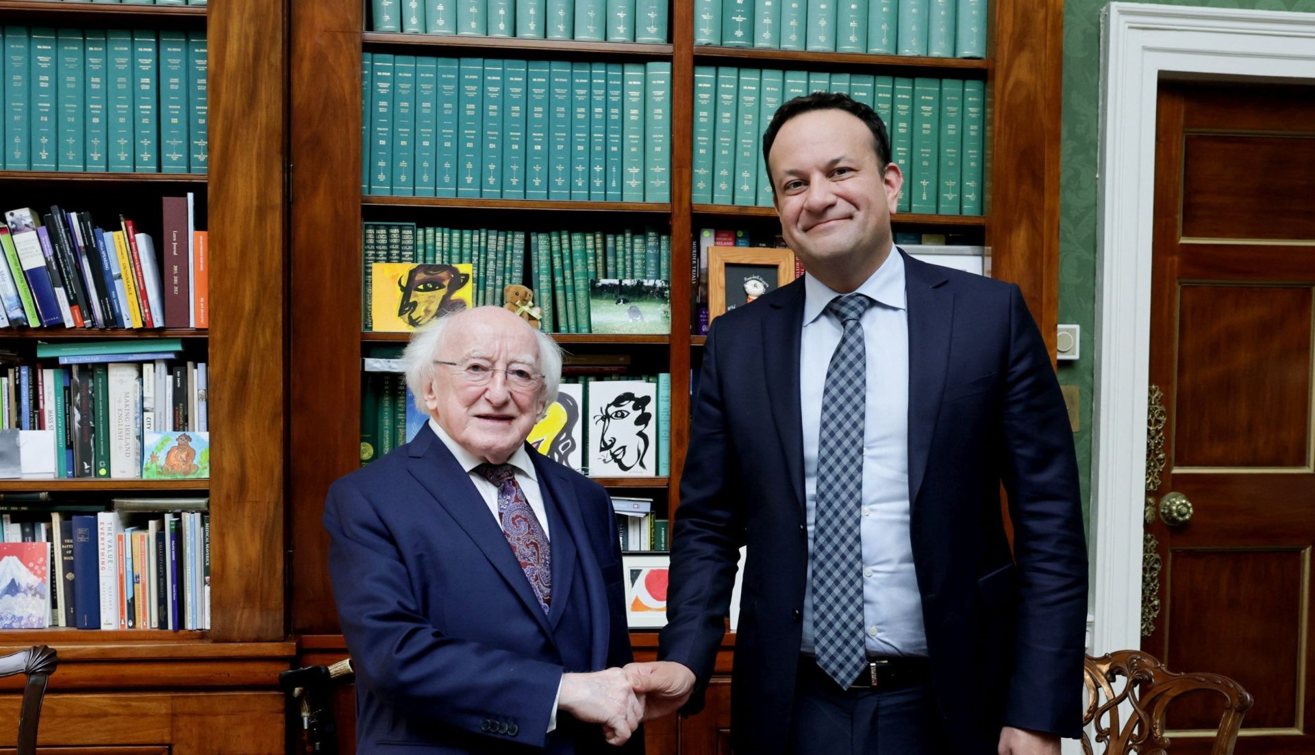 Varadkar formally resigns as Taoiseach at Áras an Uachtaráin