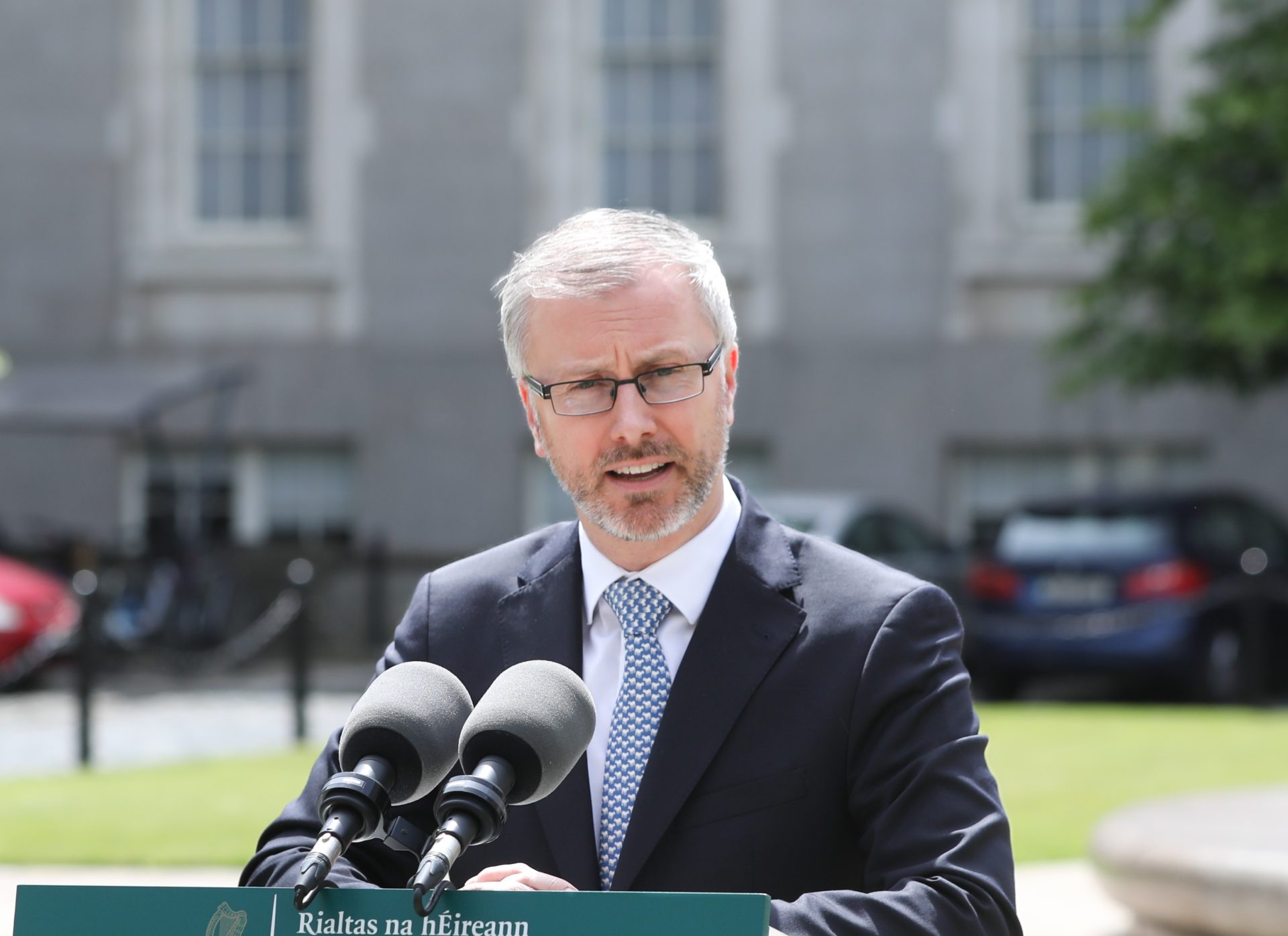Minister Roderic O'Gorman outside Government Buildings briefing the media, 23-5-23.
