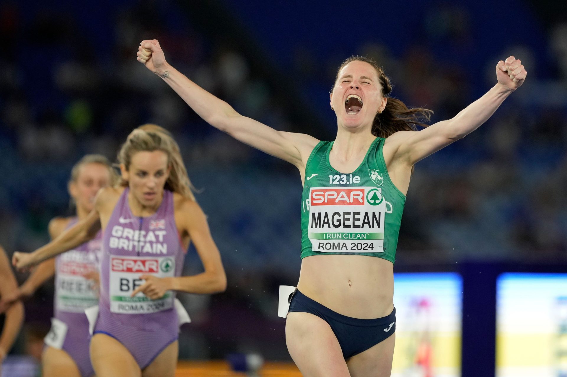 Ciara Mageean, of Ireland celebrates after winning the gold medal in the women's 1500 meters final at the European Athletics Championships in Rome, Sunday, June 9, 2024. Image: AP Photo/Alessandra Tarantino