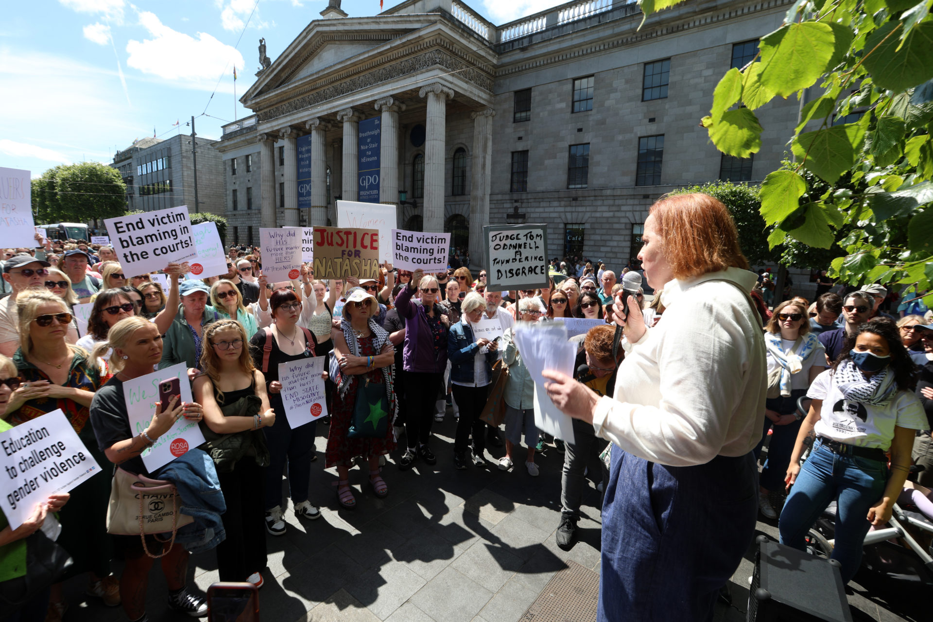 Ruth Coppinger speaks as Protesters with placards taking place today outside the GPO in Dublin in solidarity with Natasha O'Brien, 22/06/2024. Photo: Sasko Lazarov/© RollingNews.ie