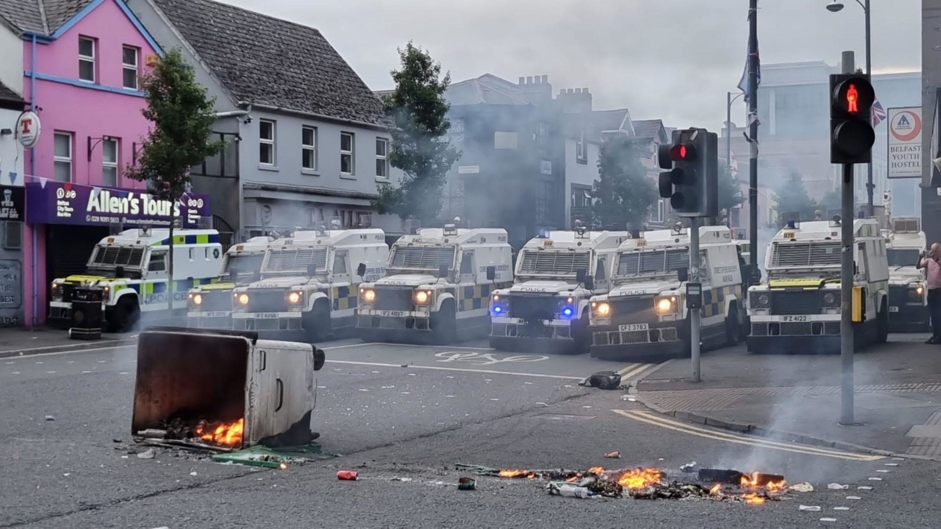 PSNI officers man road blocks in Belfast following a protest outside Belfast City Hall, 3/08/2024. Image:  PA Images / Alamy Stock Photo 