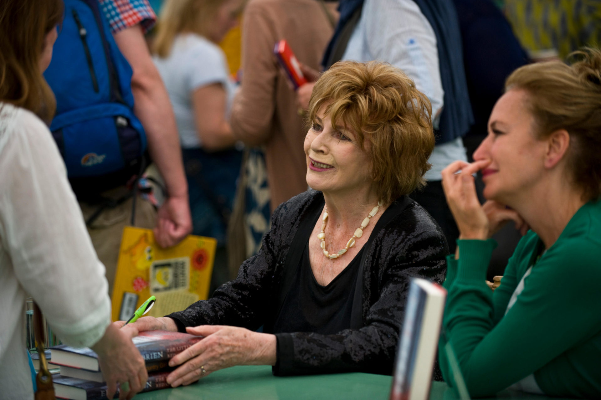 Edna O'Brien book signing in the bookshop at Hay Festival 2016. Image: Jeff Morgan 16 / Alamy Stock Photo 