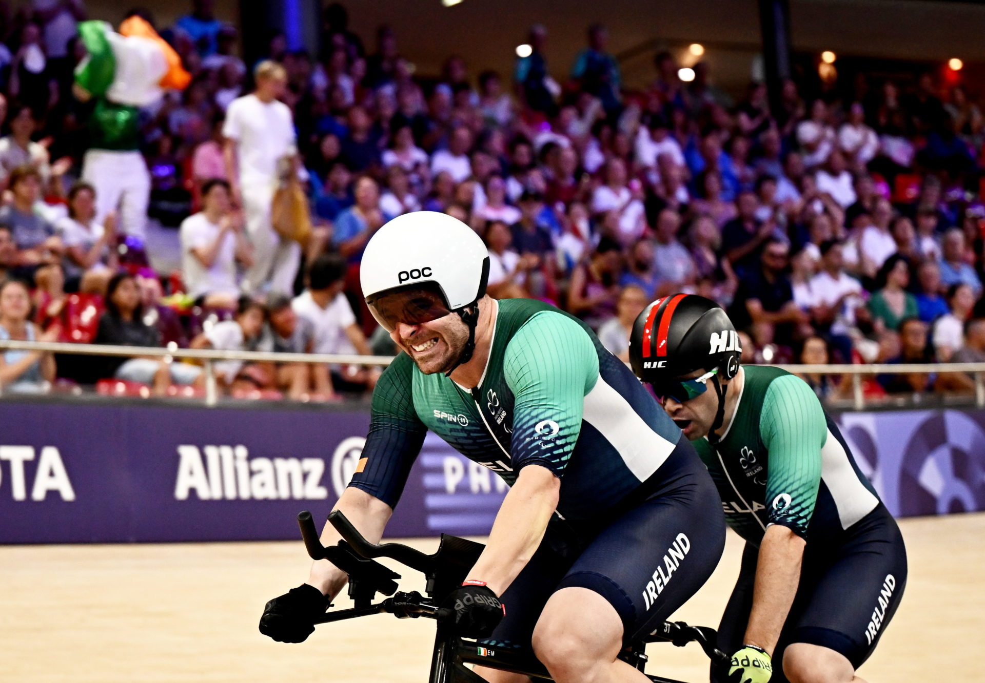 Martin Gordon, right, and Eoin Mullen of in action during the Men's B 1000m time trial final at the Paralympics. Image: Harry Murphy/Sportsfile