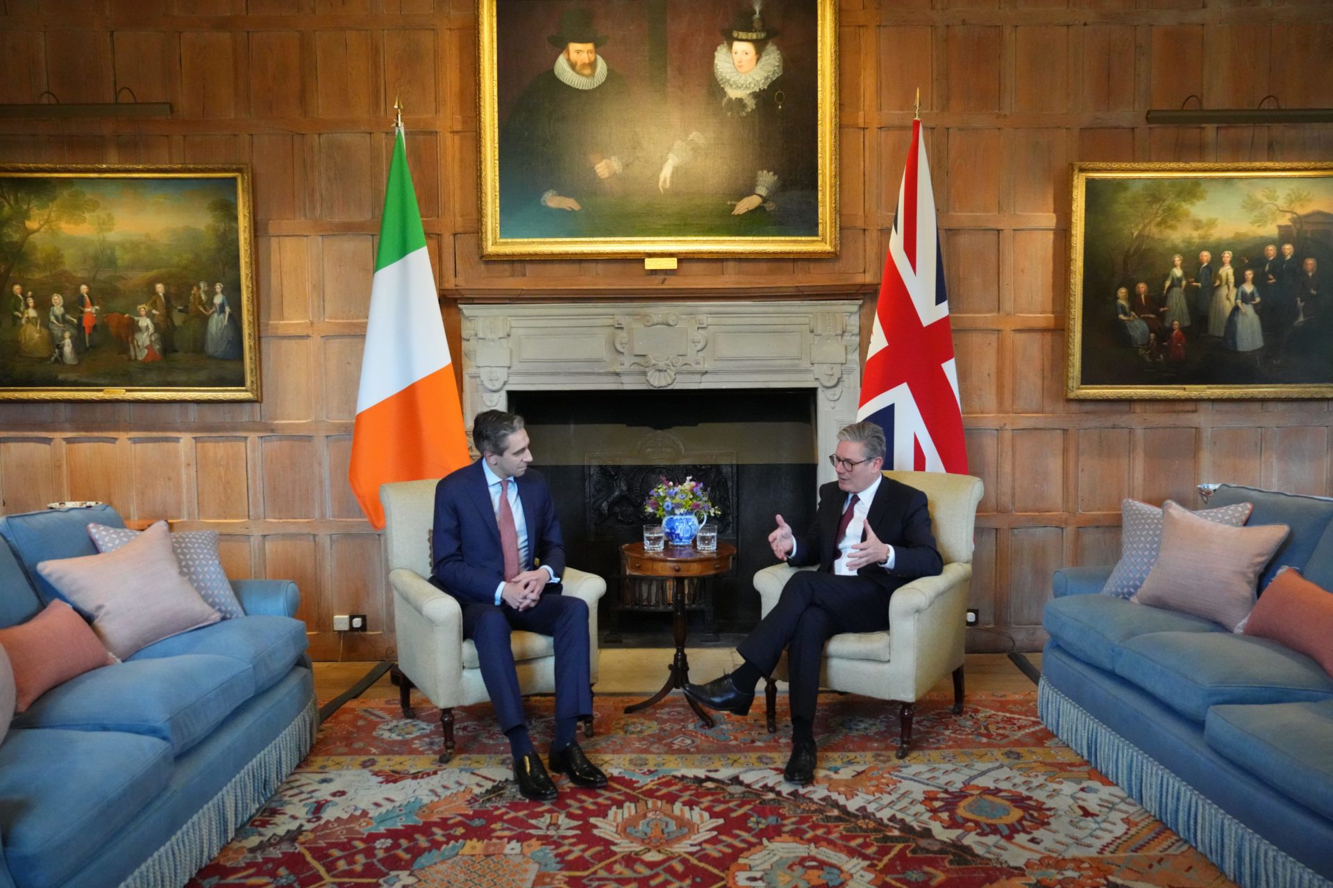 Prime Minister Sir Keir Starmer with Taoiseach Simon Harris during a bilateral meeting at Chequers, 17/07/2024. Image: PA Images / Alamy Stock Photo