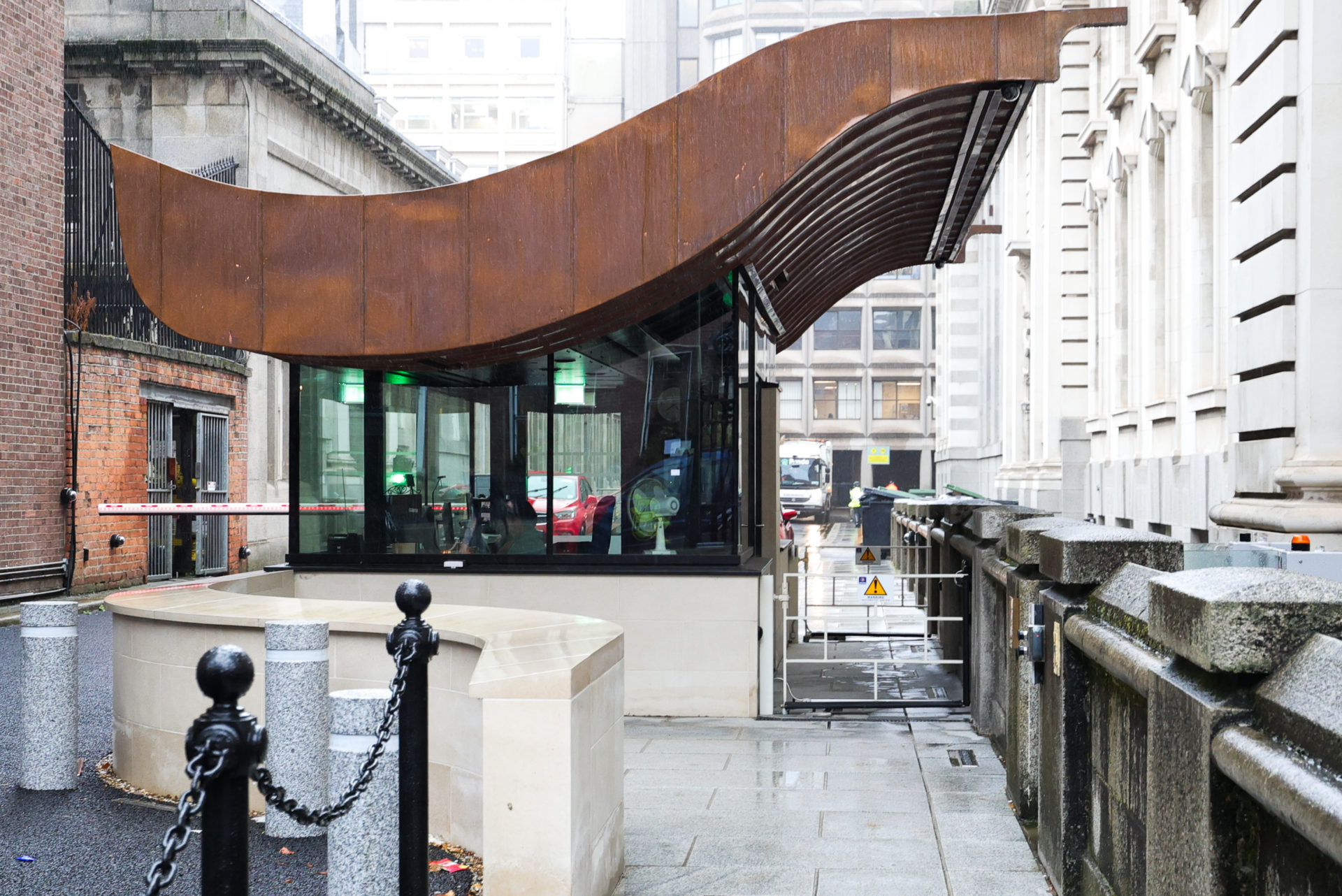 Government security hut OPW reveals cost breakdown of €1.4m pavilion