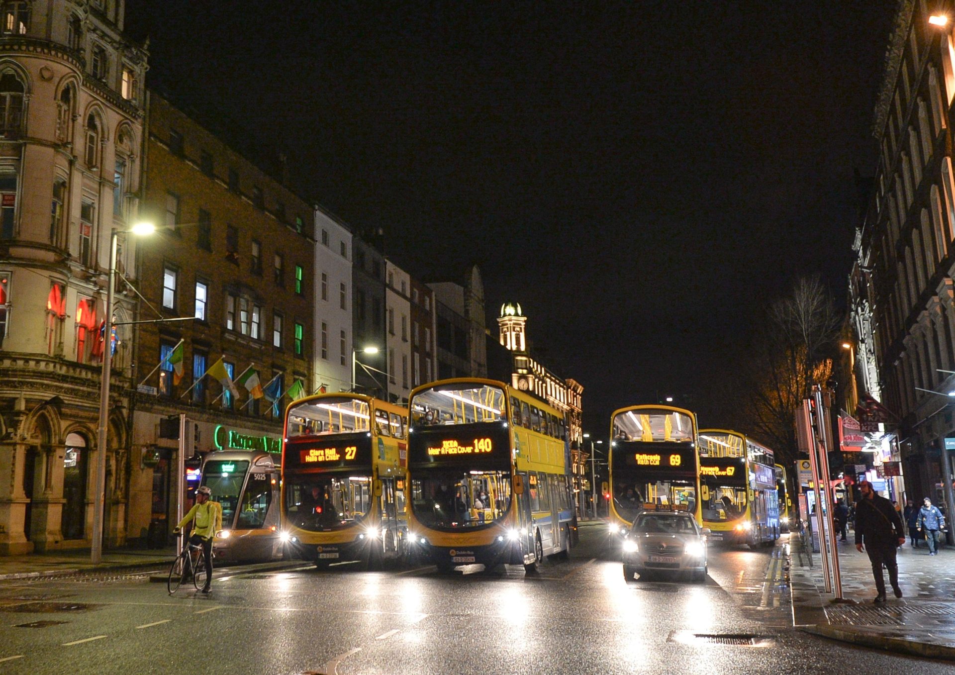 Buses in Dublin city, 20-1-21.