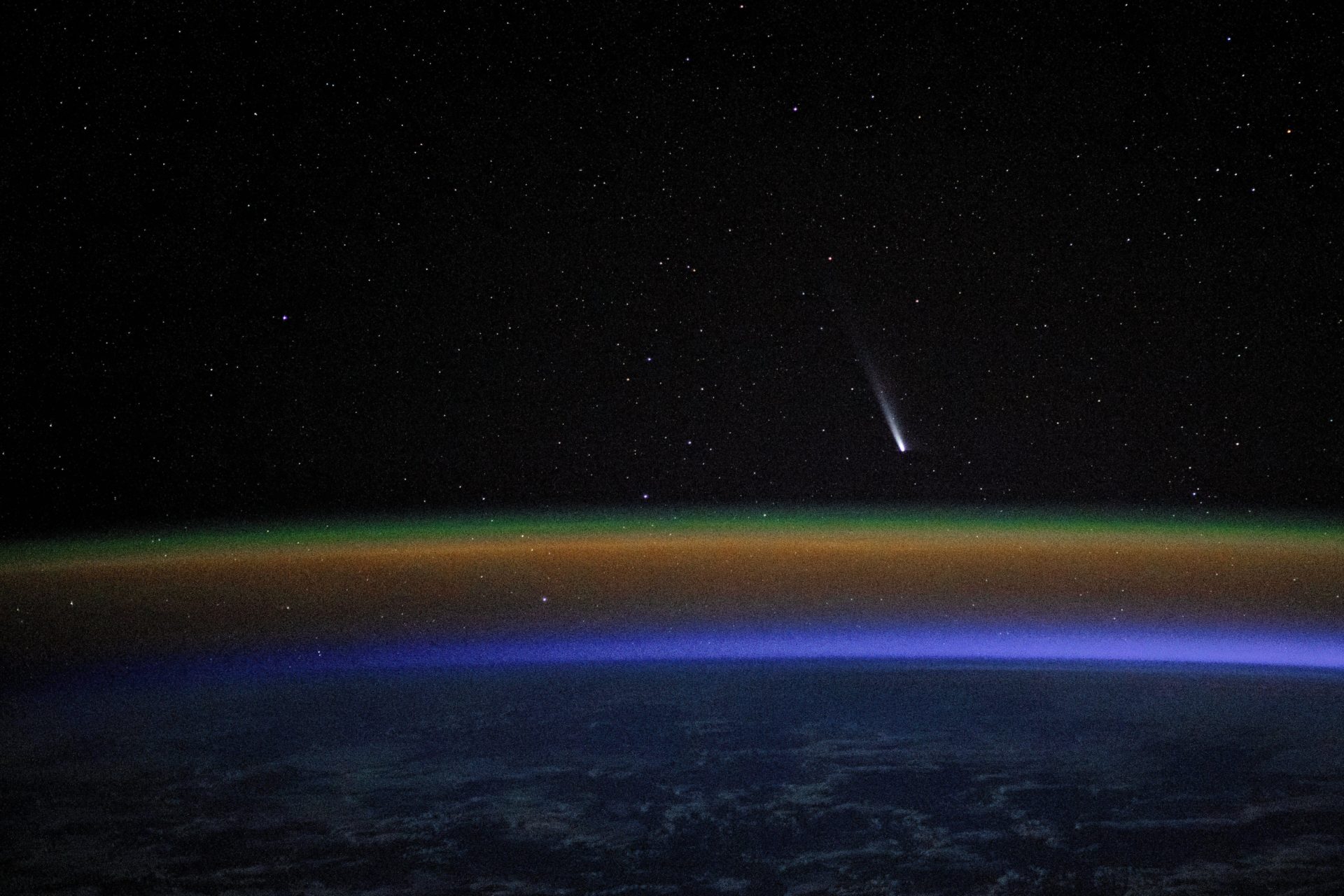 The ‘comet of the century’ is coming to Ireland – Here’s how you can see it