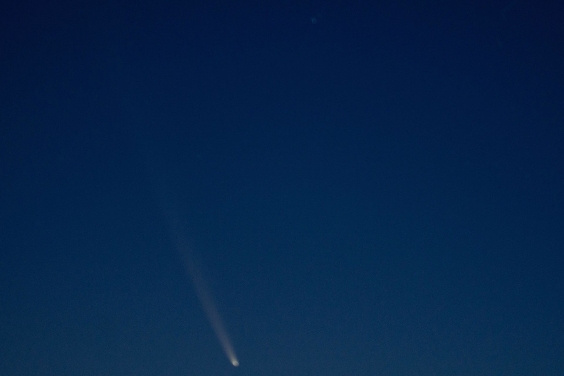 A digital enhancement of an image of Comet C/2023 A3 or Tsuchinshan-ATLAS from NASA