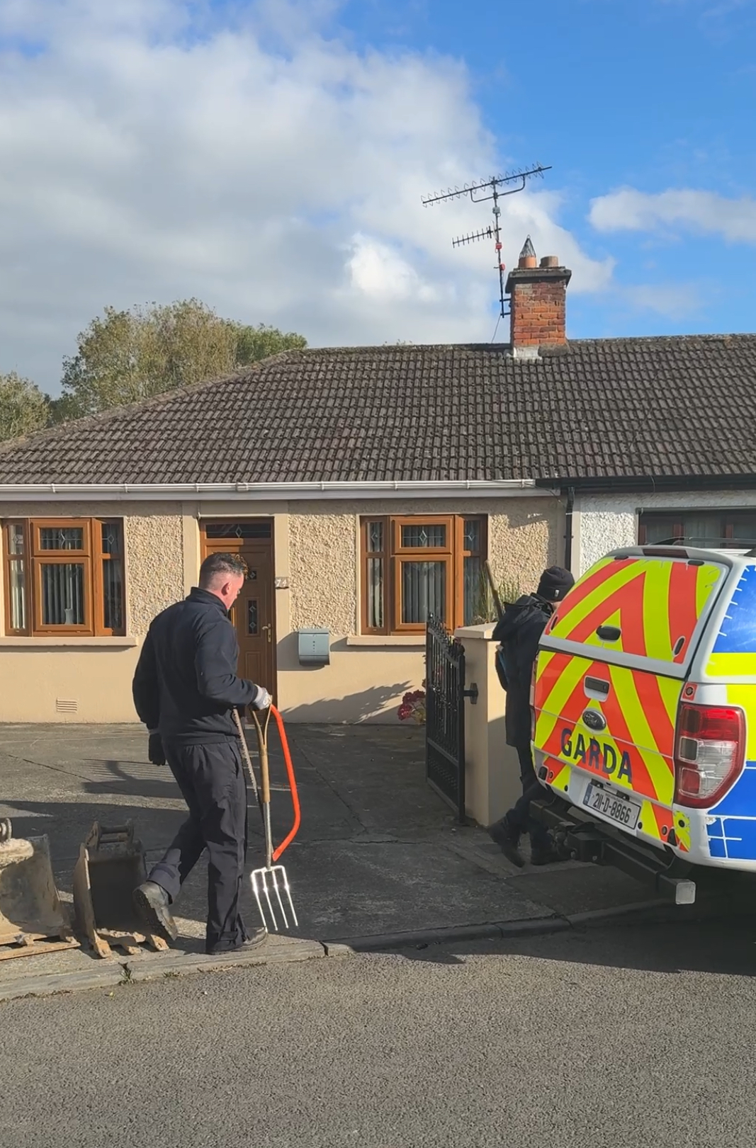 Gardaí remove equipment from scene of search for missing Kyran Durning. Image: Bauer Media