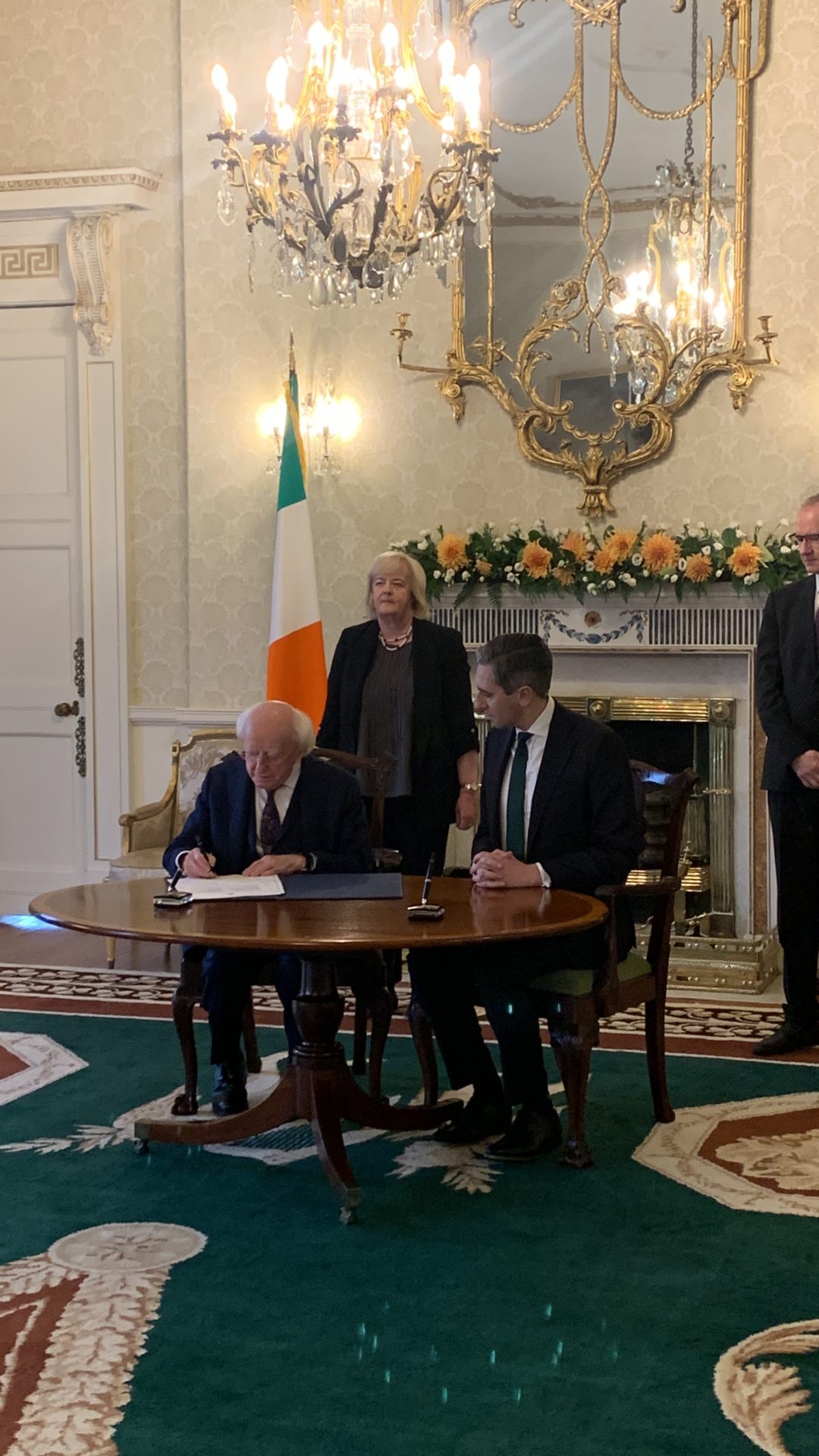 President Michael D Higgins signs the warrant of dissolution to dissolve the 33rd Dáil