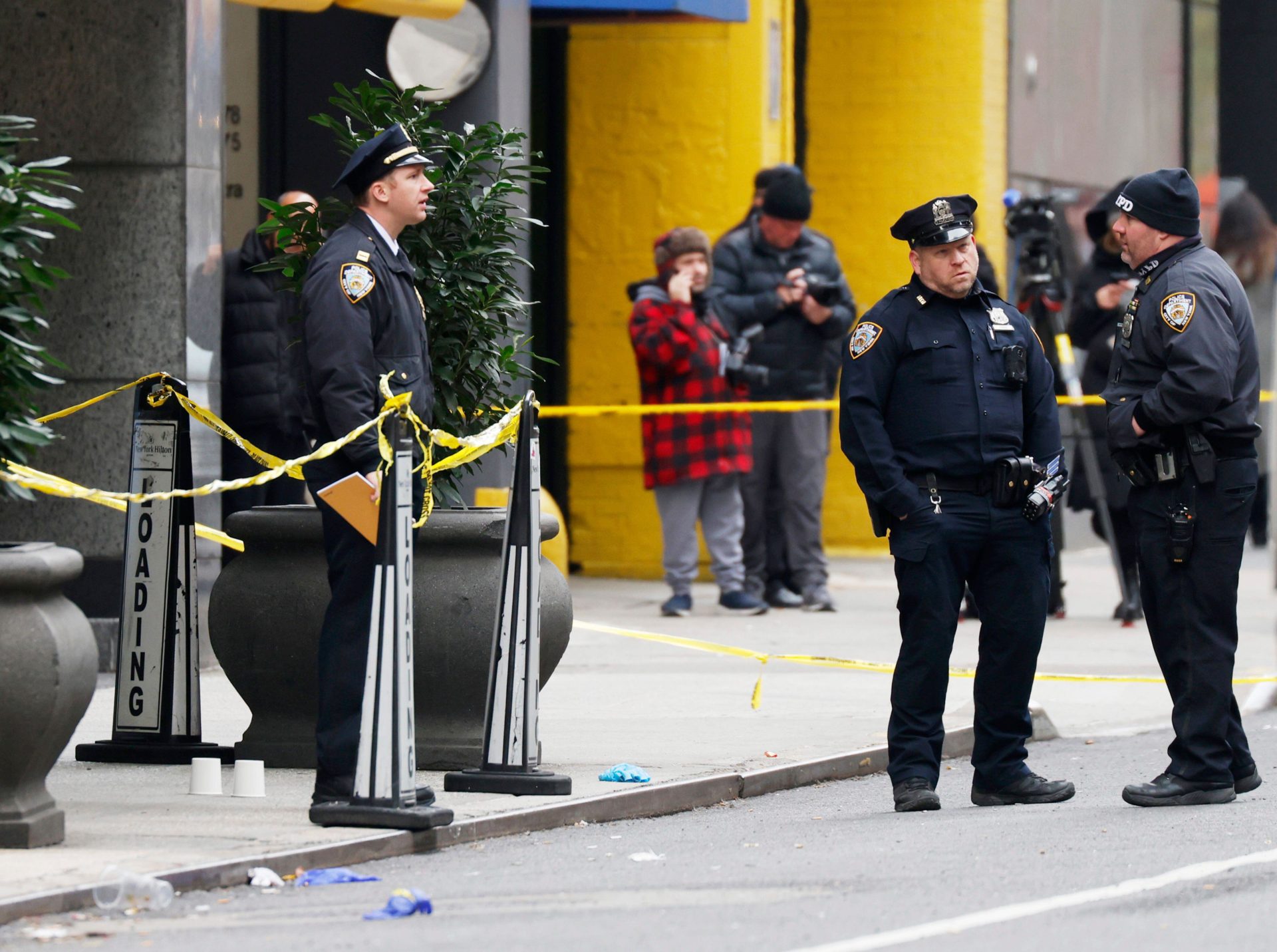 Man arrested for murder of healthcare CEO in New York | Newstalk