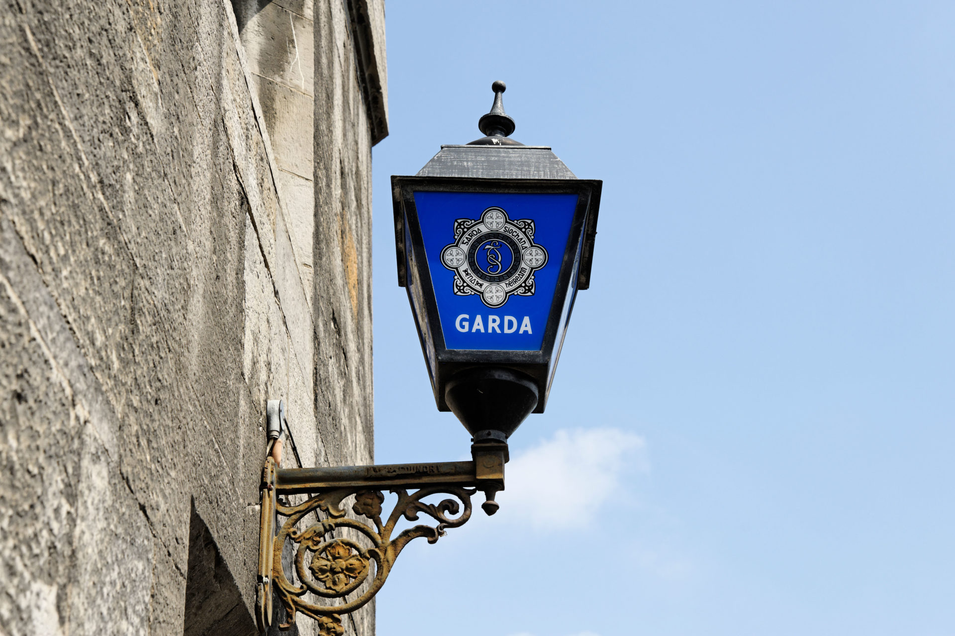 Irish Garda police lamp sign. Image: Alamy