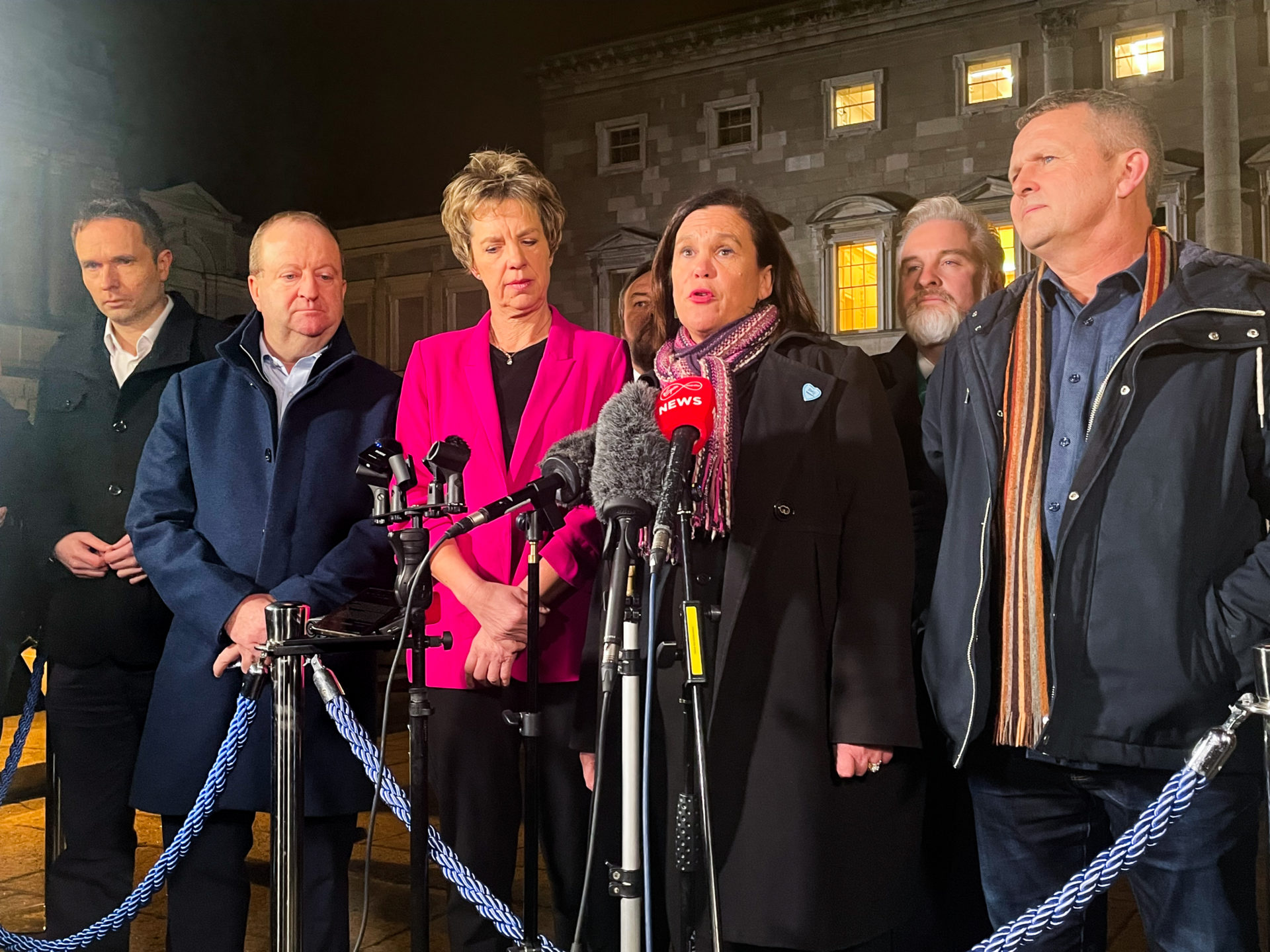 22/01/2025 Dublin, Ireland. Pictured (l to r) Cian O'Callaghan (Soc Dems), Michael Collins (Independent Ireland), Ivana Bacik (Labour), Mary Lou McDonald, Richard Boyd Barrett (PBP) speak to media outside Leinster House this evening, after the Dail was adjourned in chaos amidst controversy over speaking time. Photograph: Leon Farrell / © RollingNews.ie