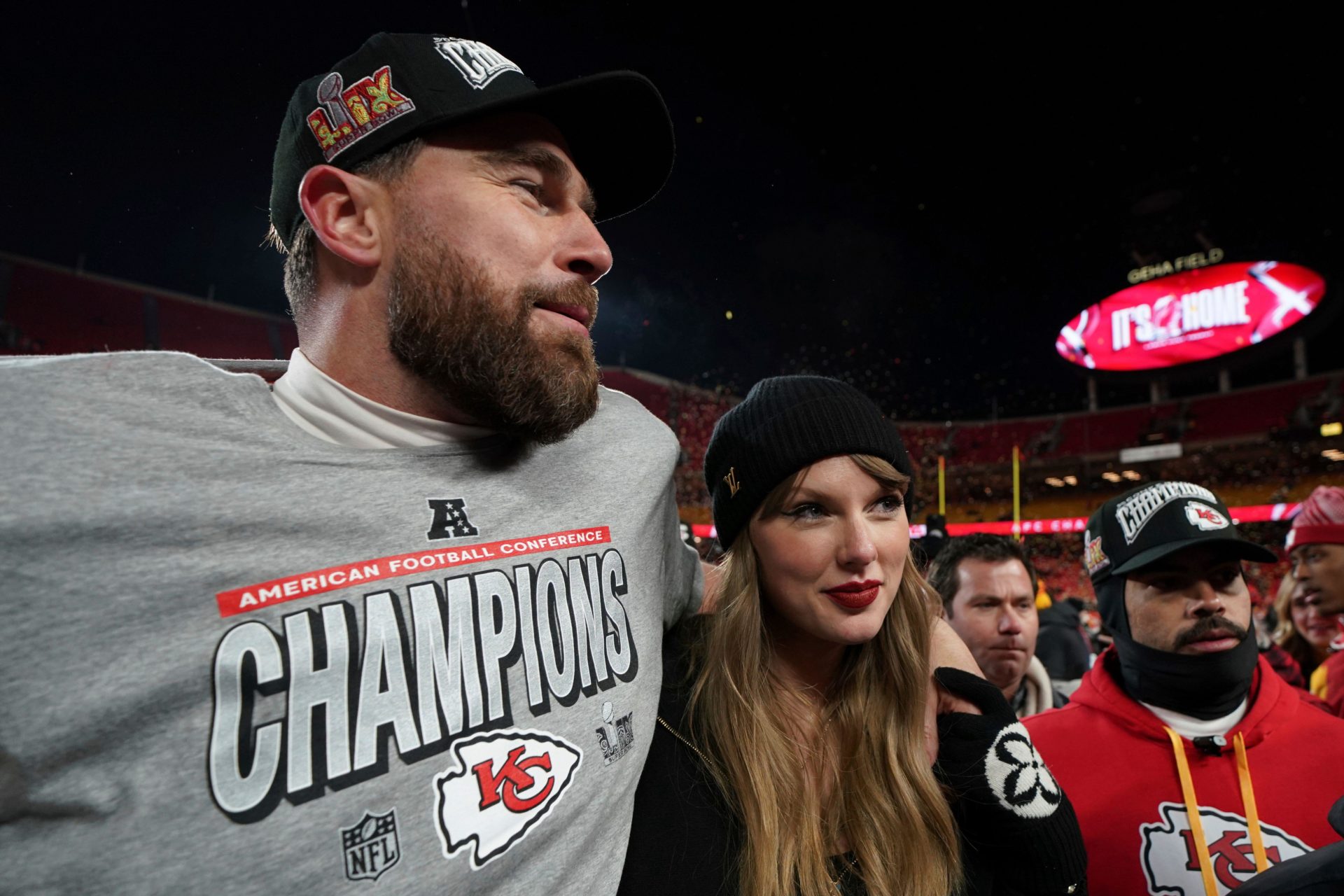 Rumours Taylor Swift and Travis Kelce Had Secret Marriage Ceremony
