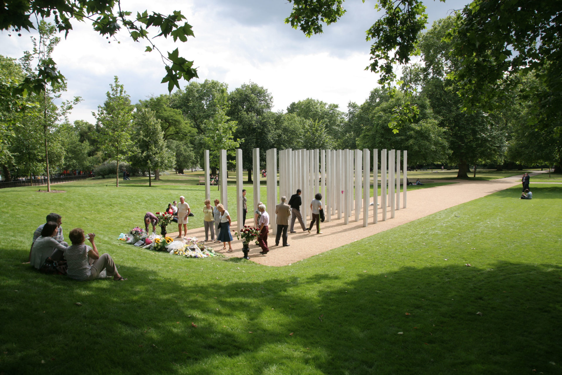 BCFHW4 Memorial to the victims of the London terrorist attack on 7th July 2005, Hyde Park, London, UK