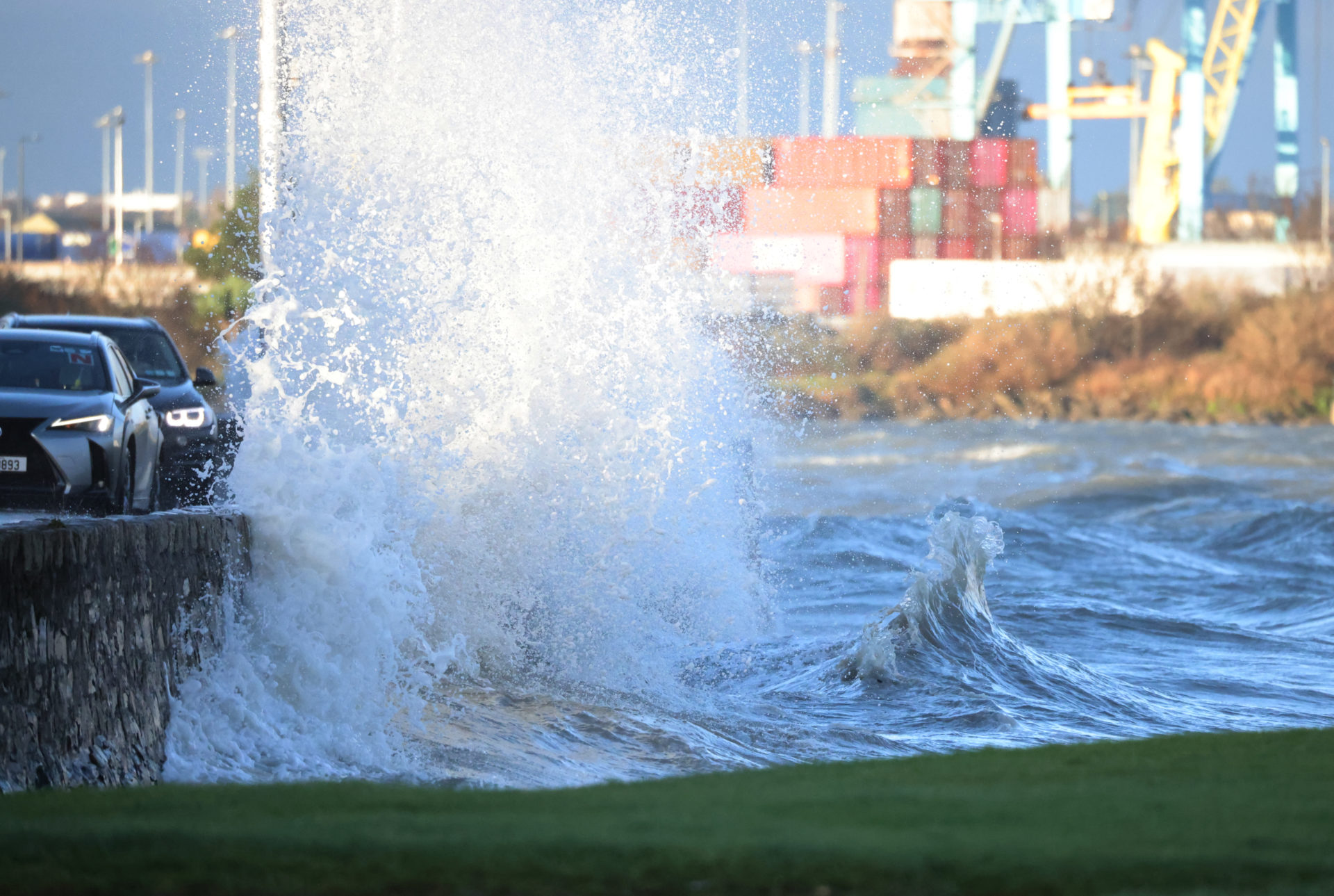 Storm Bram: Thousands wake up to no power and flooding