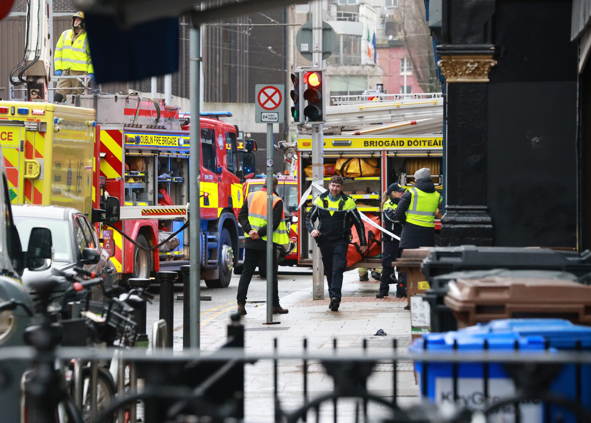 Dublin bus crash witness 'horrified' bystander videoed fatal crash