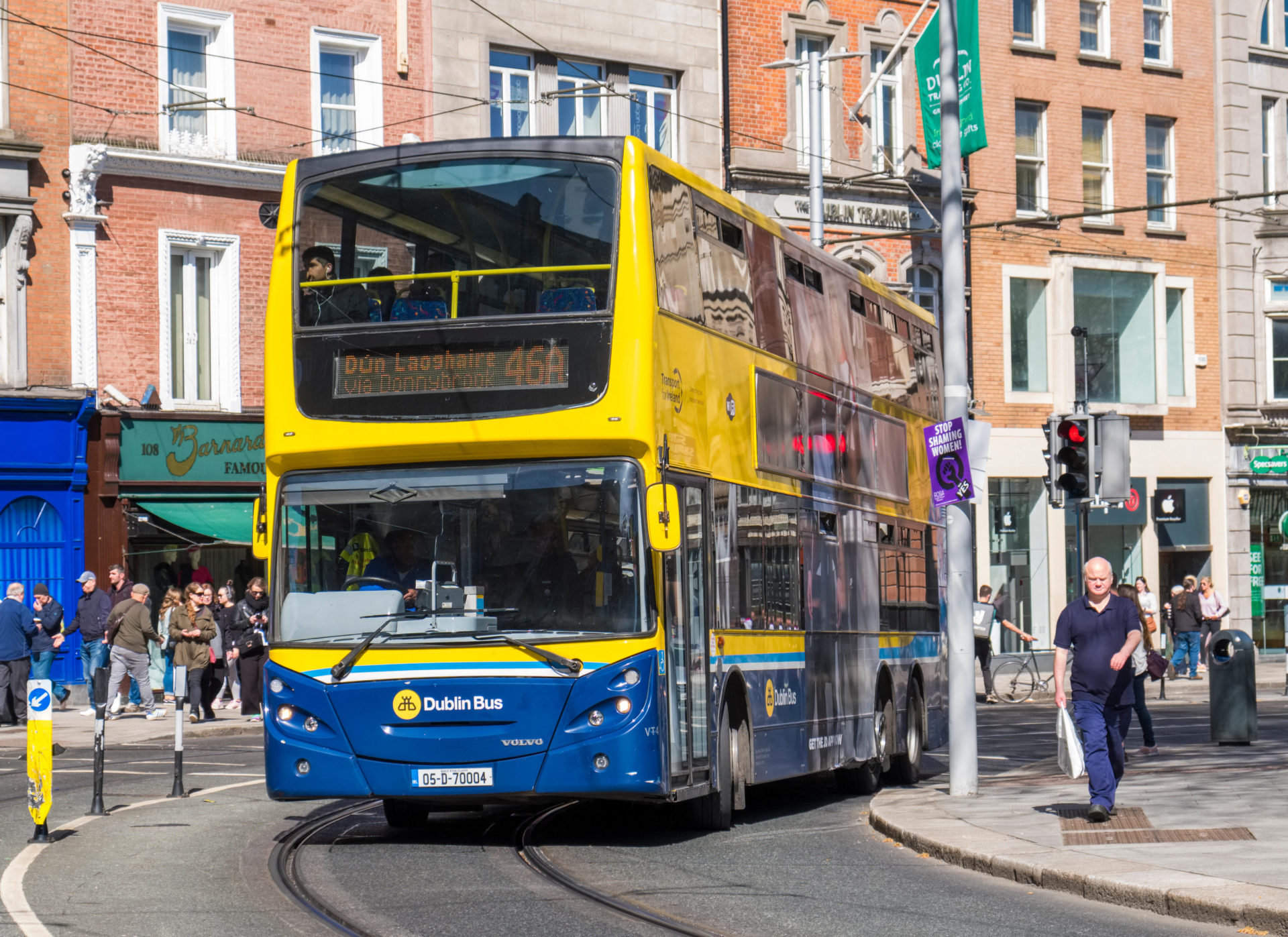 P9CW14 A Dublin Bus in the city centre, Dublin, Ireland, Europe