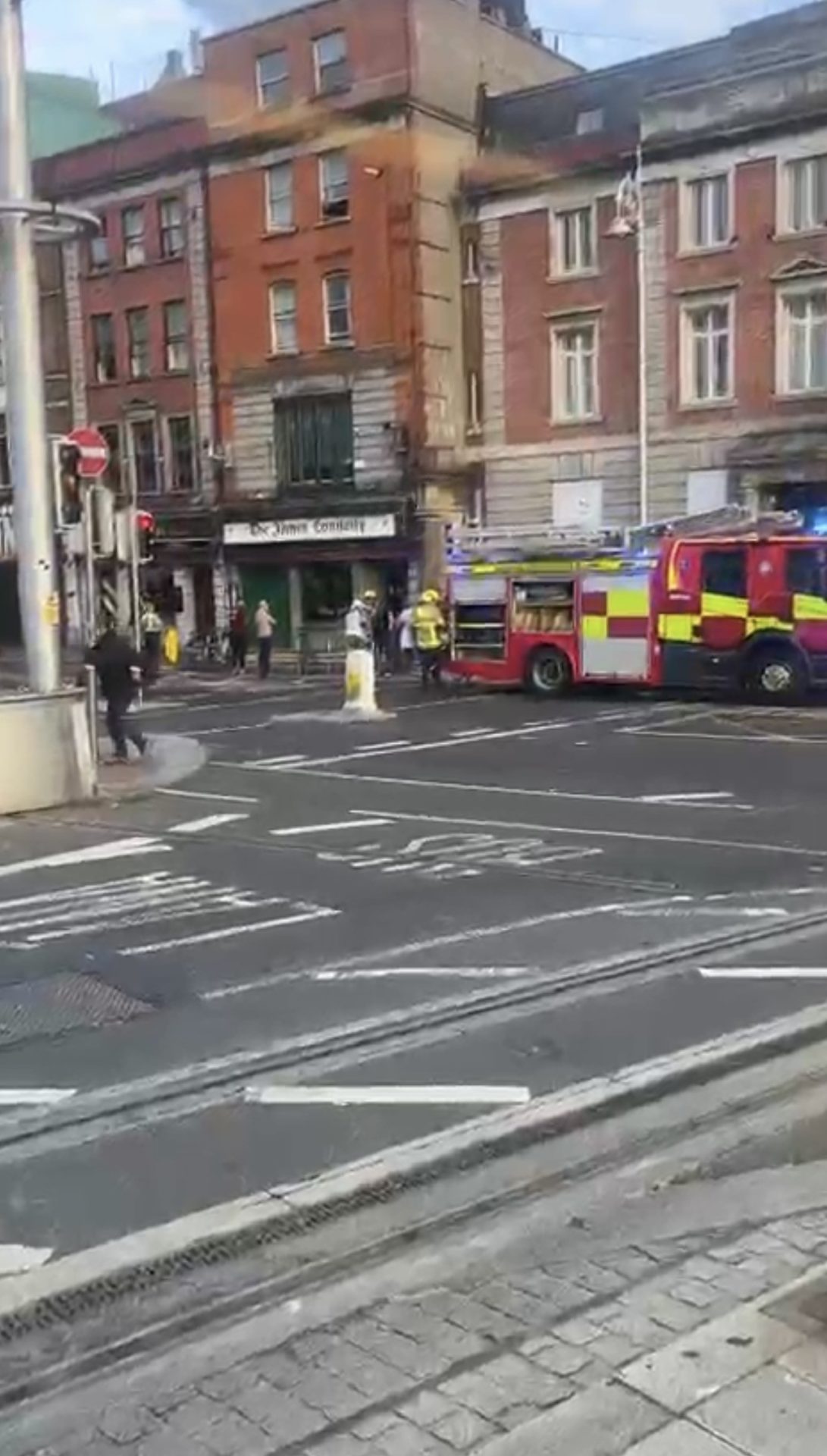 Fire Breaks Out At Building On Eden Quay