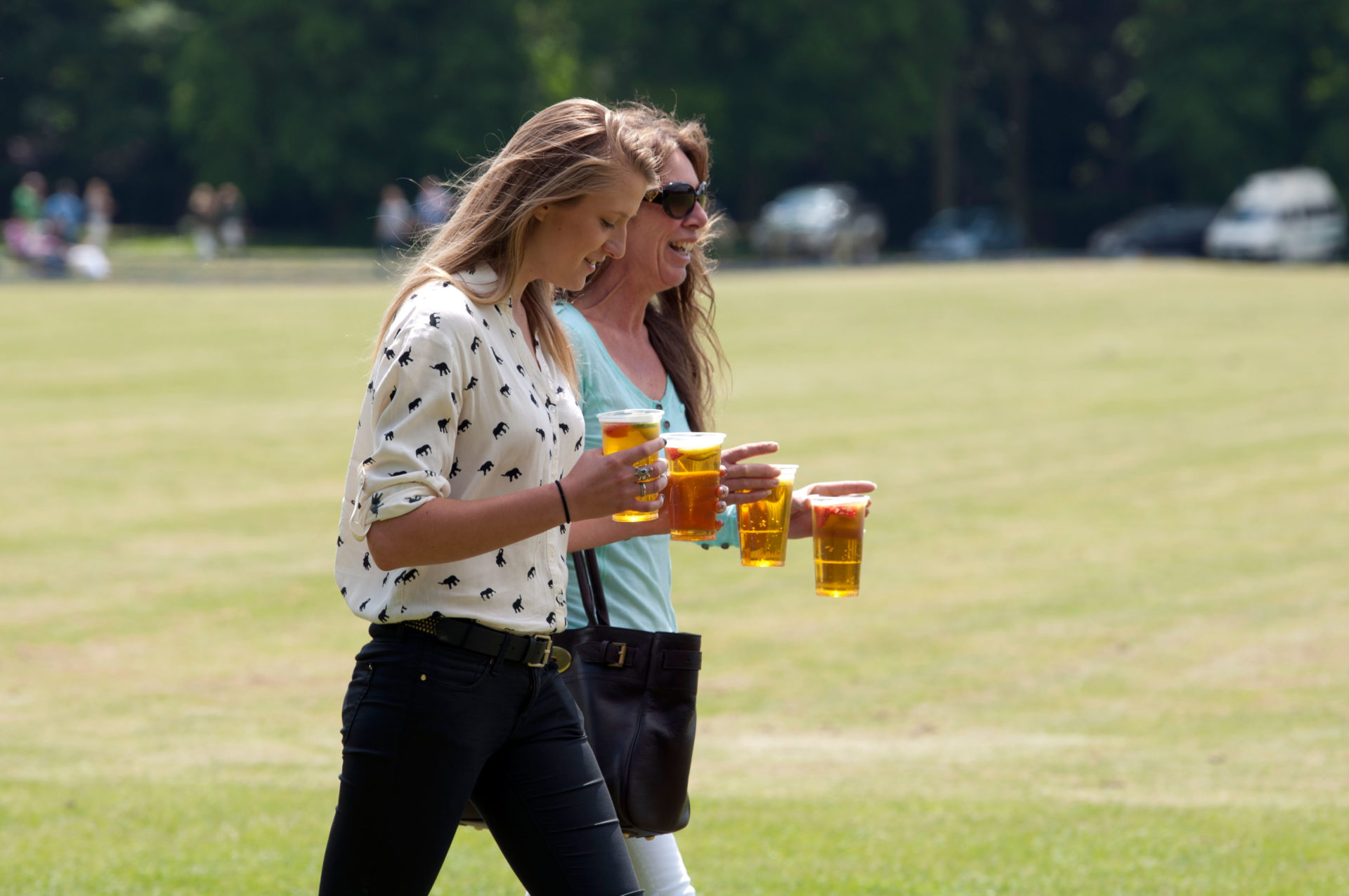 Outdoor drinking ban criticised as 'pretty arbitrary'